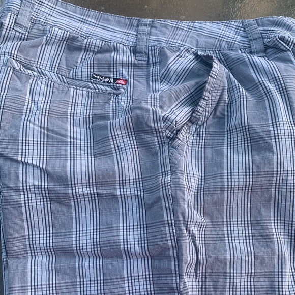 Quicksilver men’s shorts - Picture 6 of 8